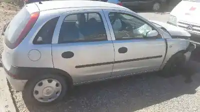 Здавання транспортного засобу opel corsa c comfort року 2001 потужний z12xe
