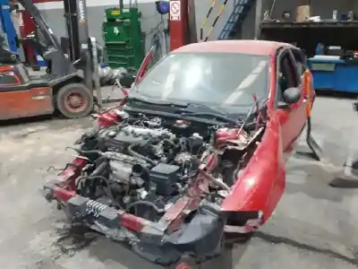 Veicolo di demolizione ALFA ROMEO 147 (190) 1.9 JTD Distinctive dell'anno 2003 alimentato 937A2.000