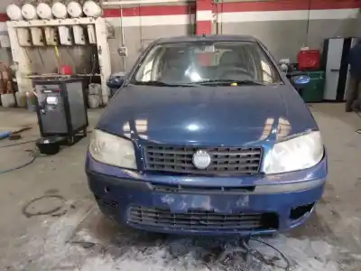 Scrapping Vehicle FIAT PUNTO BERLINA (188) 1.2 8V Dynamic of the year 2004 powered 188A4000