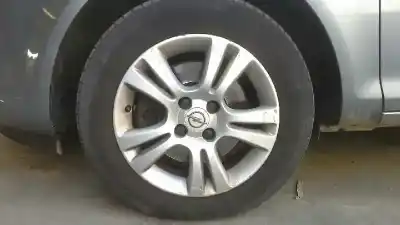 Здавання транспортного засобу opel corsa d cosmo року 2009 потужний z13dth