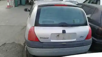 Здавання транспортного засобу renault clio ii fase i (b/cbo) 1.2 року 2001 потужний  Здавання транспортного засобу renault clio ii fase i (b/cbo) 1.2 року 2001 потужний