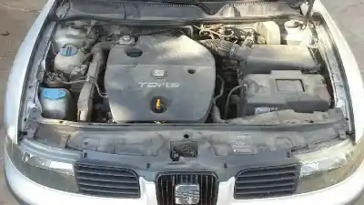 Veículo de Sucata seat leon (1m1) sport do ano 2004 alimentado asv