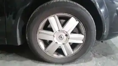 Sloopvoertuig renault scenic iii grand dynamique van het jaar 2006 aangedreven 