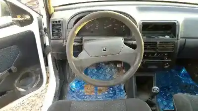 Veículo de Sucata citroen ax 1.5d tonic 57 cv / 42 kw do ano 1996 alimentado vjy