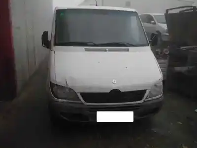 Здавання транспортного засобу MERCEDES                                           SPRINTER FURGÓN                                                                                                                                                                                                                                            2.2 211 CDI (901.6/902.661-662)                                                                                                                                                                                                                            року 1999 потужний 611.981