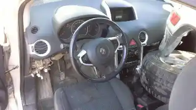 Scrapping Vehicle renault koleos dynamique pack1 of the year 2008 powered m9r 832