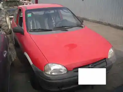 Véhicule à la ferraille OPEL CORSA B Swing de l'année 1994 alimenté 15D(4EC1)