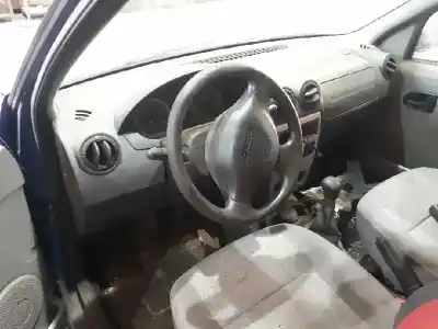 Veicolo di demolizione dacia logan laureate dell'anno 2006 alimentato 