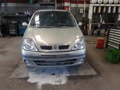 Scrapping Vehicle renault scenic (ja..) 1.9 dci authentique of the year 2002 powered 