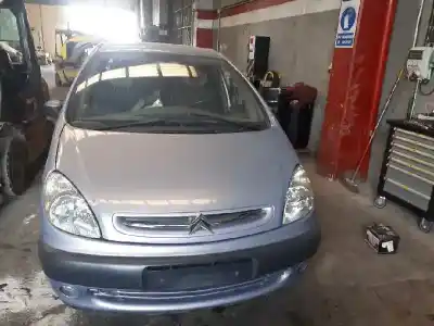 Vehículo de desguace CITROEN XSARA PICASSO 1.8 16V del año 2001 con motor 6FZ