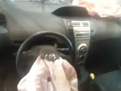 Здавання транспортного засобу toyota yaris (ksp9/scp9/nlp9) básico року 2006 потужний 1ndtv