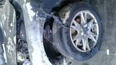 Veículo de Sucata volvo xc70 ii (136) d5 awd do ano 2006 alimentado b5244t