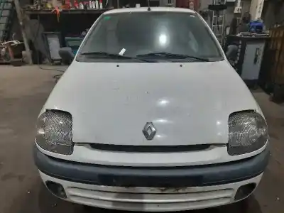 Veicolo di demolizione renault clio ii fase i (b/cbo) 1.9 d alize dell'anno 1999 alimentato f8q630 Veicolo di demolizione renault clio ii fase i (b/cbo) 1.9 d alize dell'anno 1999 alimentato f8q630