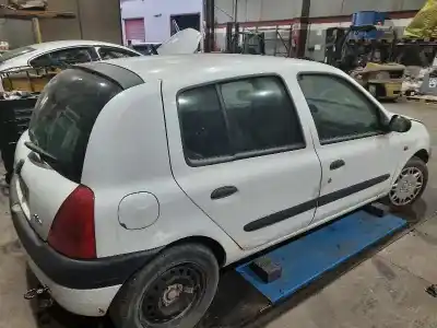 Veicolo di demolizione renault clio ii fase i (b/cbo) 1.9 d alize dell'anno 1999 alimentato f8q630 Veicolo di demolizione renault clio ii fase i (b/cbo) 1.9 d alize dell'anno 1999 alimentato f8q630