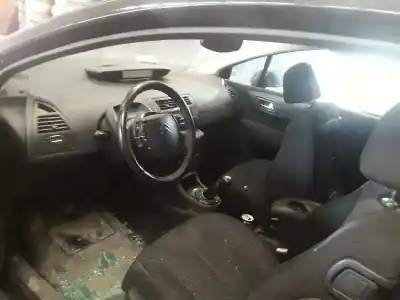 Veículo de Sucata citroen c4 coupe vtr do ano 2005 alimentado 9hxdv6ated4