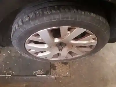 Veículo de Sucata citroen c4 coupe vtr do ano 2005 alimentado 9hxdv6ated4