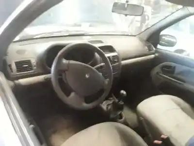 Утилизация автомобиля renault clio ii fase ii (b/cb0) authentique года 2004 питание 