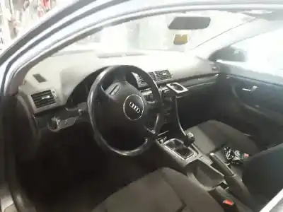 Scrapping Vehicle audi a4 avant (8e) 2.5 tdi (120kw) of the year 2002 powered bfc