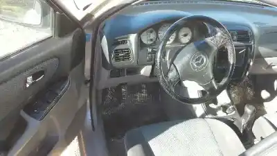 Vehicul casat mazda 626 berlina (gf) 2.0 td limited al anului 2003 alimentat d-rf