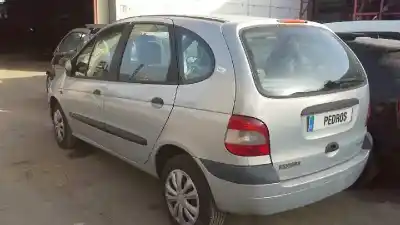 Scrapping Vehicle renault scénic i monospace (ja0/1_, fa0_) 1.9 dti (ja1u) of the year 2001 powered f9q744