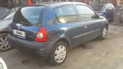 Veicolo di demolizione renault clio ii fase ii (b/cb0) authentique dell'anno 2004 alimentato d7f