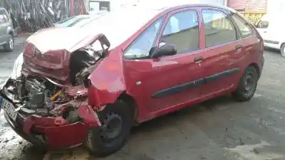 Vehículo de desguace CITROEN XSARA PICASSO 2.0 HDi SX del año 2004 con motor RHY(DW10TD)