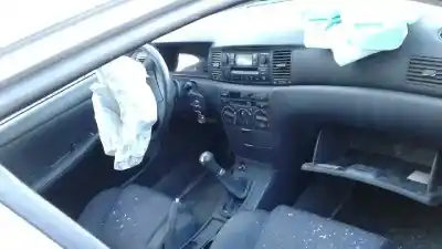 Veicolo di demolizione toyota corolla (e12) 1.6 16v dell'anno 2004 alimentato 3zzfe