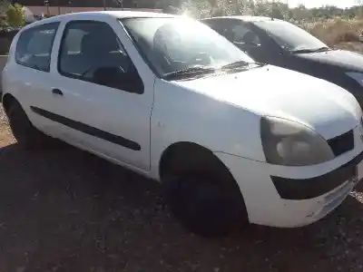 Утилизация автомобиля renault clio ii fase ii (b/cb0) base authentique года 2004 питание 