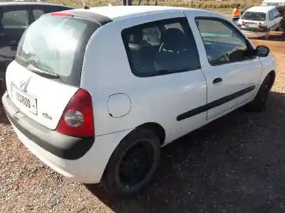 Утилизация автомобиля renault clio ii fase ii (b/cb0) base authentique года 2004 питание 