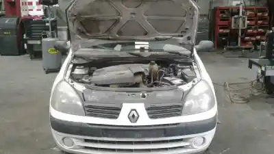 Утилизация автомобиля RENAULT CLIO II FASE II (B/CB0) Authentique года 2005 питание 