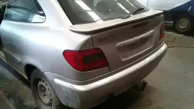 Véhicule à la ferraille citroen xsara coupe 1.6 vtr de l'année 1999 alimenté 