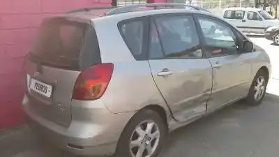 Veicolo di demolizione toyota corolla (e12) 2.0 d-4d linea sol berlina dell'anno 2003 alimentato 1cdftv