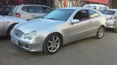 Vehículo de desguace MERCEDES CLASE C (W203) SPORTCOUPE C 220 CDI (203.706) del año 2006 con motor 646963