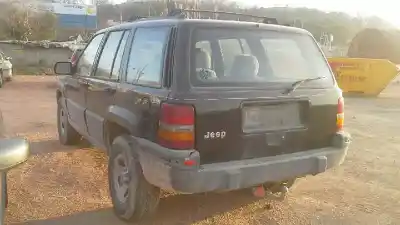 Veículo de Sucata jeep gr.cherokee (zj)/ (z) 4.0 laredo (zj) do ano 1995 alimentado 