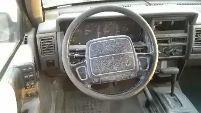 Veículo de Sucata jeep gr.cherokee (zj)/ (z) 4.0 laredo (zj) do ano 1995 alimentado 