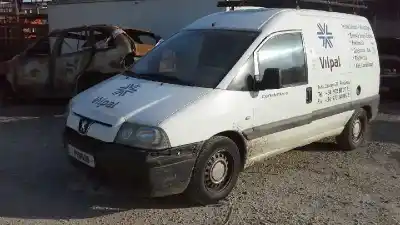 Здавання транспортного засобу PEUGEOT EXPERT KASTEN STANDARD Básico року 2004 потужний RHZ