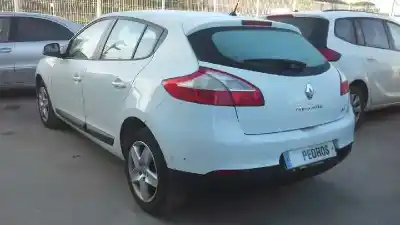 Veicolo di demolizione renault megane iii berlina 5 p dynamique dell'anno 2014 alimentato k9k
