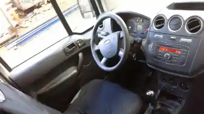 Здавання транспортного засобу ford transit connect (tc7) kasten city light (2009->) року 2011 потужний p9pc