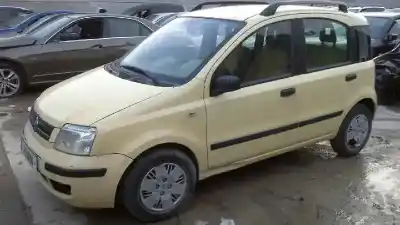 Veicolo di demolizione FIAT PANDA (169) 1.2 8V Dynamic dell'anno 2004 alimentato 188A4.000
