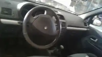 Утилизация автомобиля renault clio ii fase ii (b/cb0) 1.2 года 2005 питание d4f722