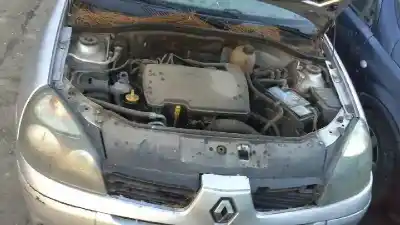 Здавання транспортного засобу renault clio ii fase ii (b/cb0) authentique року 2006 потужний d4f712 Здавання транспортного засобу renault clio ii fase ii (b/cb0) authentique року 2006 потужний d4f712