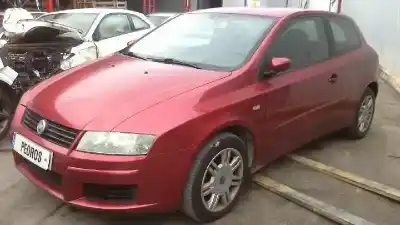 Здавання транспортного засобу fiat stilo (192) 1.9 jtd / 1.9 jtd 115 active року 2002 потужний 192a1.000