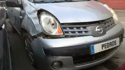 Veicolo di demolizione nissan note (e11e) acenta dell'anno 2006 alimentato cr14de
