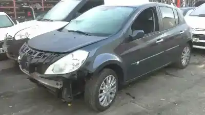 Здавання транспортного засобу renault clio iii confort dynamique року 2007 потужний k4m800