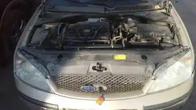 Sloopvoertuig ford mondeo berlina (ge) ambiente van het jaar 2001 aangedreven d6ba