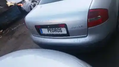 Veículo de Sucata audi a6 berlina (4b2) 2.5 tdi do ano 2002 alimentado ake
