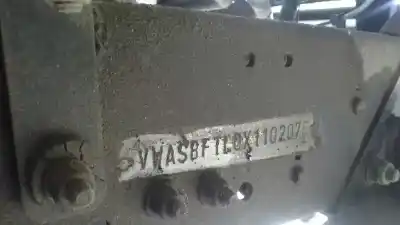 Veículo de Sucata nissan cabstar e basculante tl 110.35 do ano 1999 alimentado bd30t