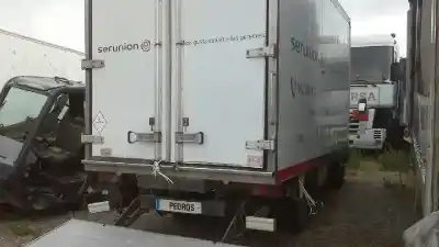 Veículo de Sucata nissan cabstar e basculante tl 110.35 do ano 1999 alimentado bd30t