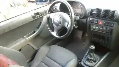 Здавання транспортного засобу audi a3 (8l) 1.8 20v turbo року 1998 потужний agu