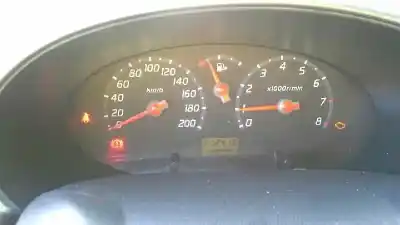 Sloopvoertuig nissan micra (k12e) acenta van het jaar 2003 aangedreven cr14